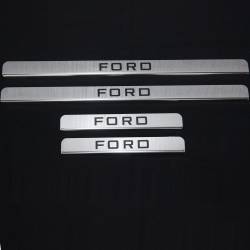 Накладки на пороги Ford Kuga 2013