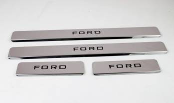 Накладки на пороги Ford Kuga 2013